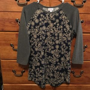 LuLaRoe Randy shirt